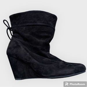 BCBG Generation Wessy Black Suede Wedge Ankle Slouch Boot/Bootie Size 8.5 In Box